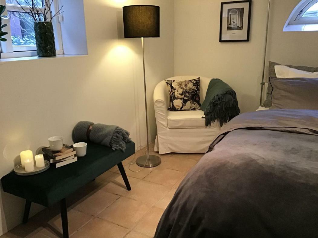 Special Offer,One Of Its Kind, Extremely Central In Herning, Danish Hosts, Extremely Clean, Very Quiet Street But A Stonethrough From Bars & Restaurants Appartamento Esterno foto